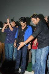 Yevadu Trailer Launch at Sandhya 70MM